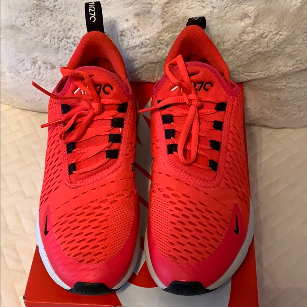 Nike Air Max 270 (GS)